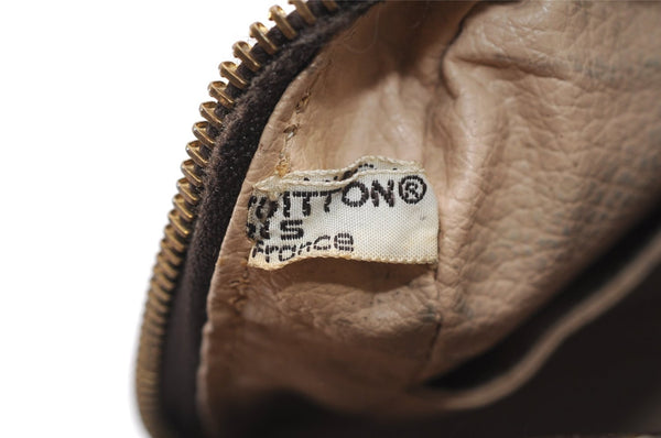 Auth Louis Vuitton Monogram Trousse Toilette 23 Clutch Hand Bag M47524 LV K4577