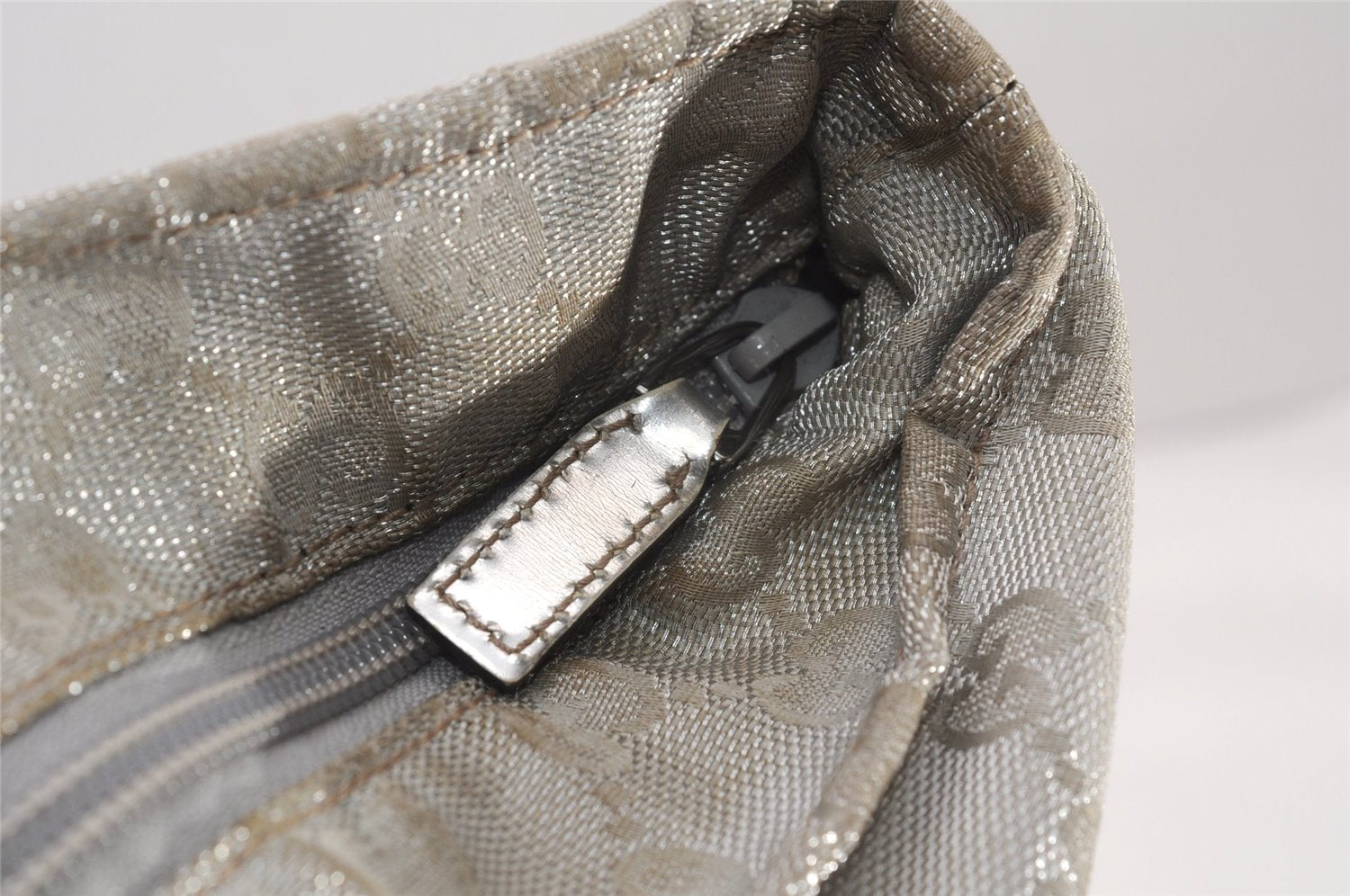 Authentic GUCCI Vintage Shoulder Tote Bag GG Canvas Leather 131231 Silver K4578