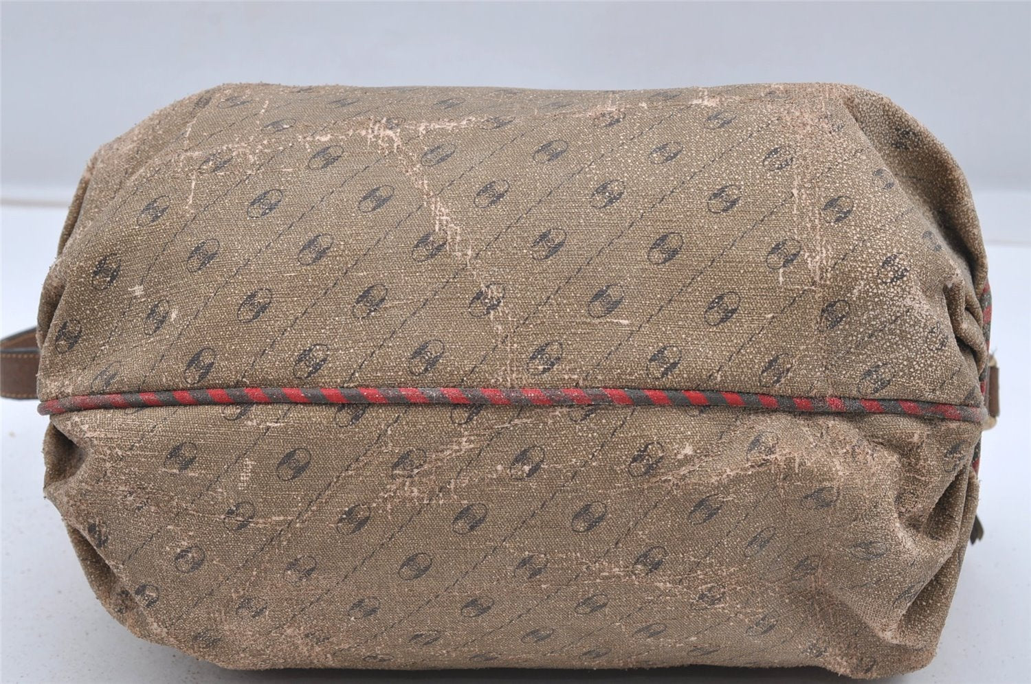 Authentic GUCCI Rigate Line Shoulder Bag Purse PVC Leather Brown Junk K4583