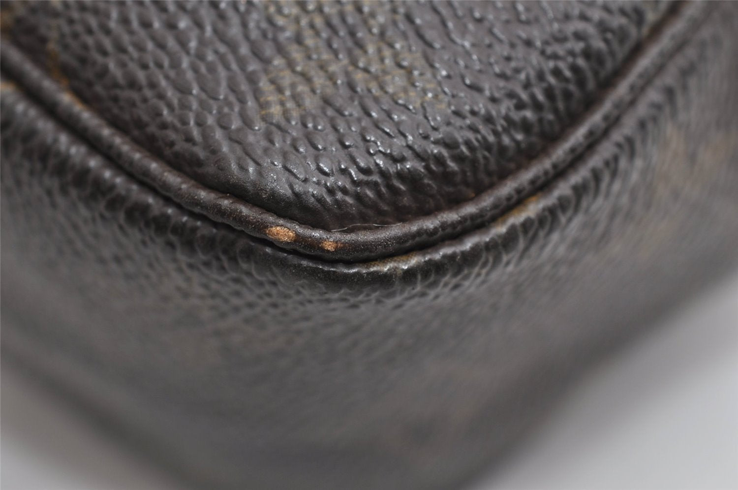 Auth Louis Vuitton Monogram Trousse Toilette 23 Clutch Bag M47524 Junk K4585