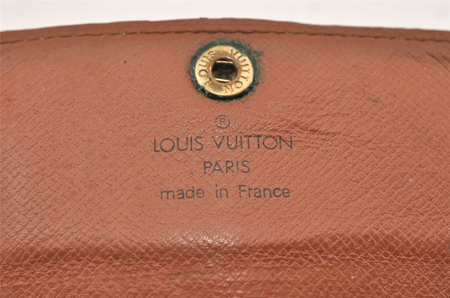 Authentic Louis Vuitton Monogram Multicles 4 Four Hooks Key Case M62631 LV K4593