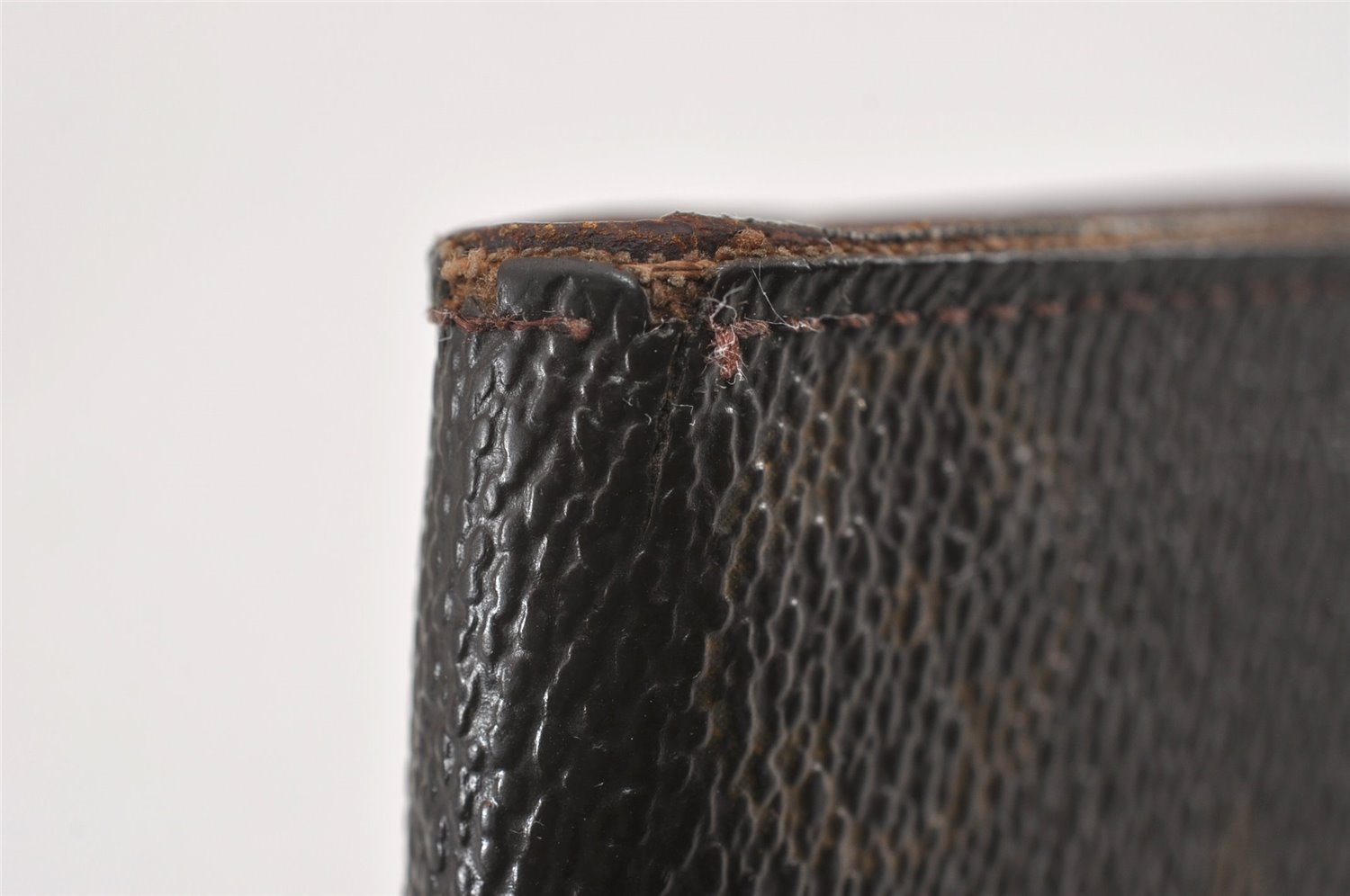 Authentic Louis Vuitton Monogram Multicles 6 Six Hooks Key Case M62630 LV K4594