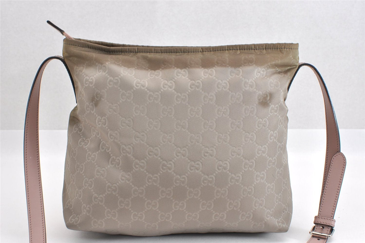 Authentic GUCCI Shoulder Cross Body Bag GG Nylon Leather 314529 Light Gray K4608