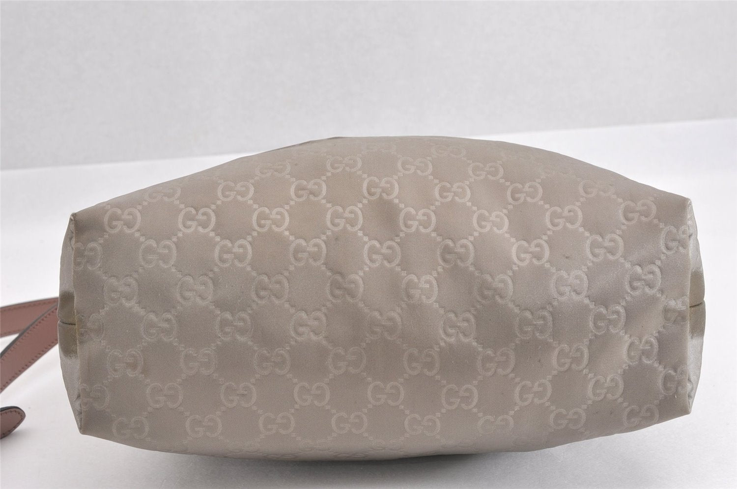 Authentic GUCCI Shoulder Cross Body Bag GG Nylon Leather 314529 Light Gray K4608