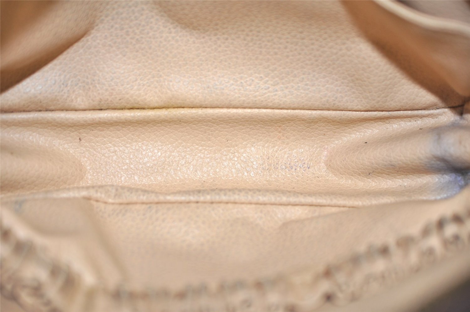 Auth Louis Vuitton Monogram Trousse Toilette 23 Clutch Hand Bag Old Model K4614