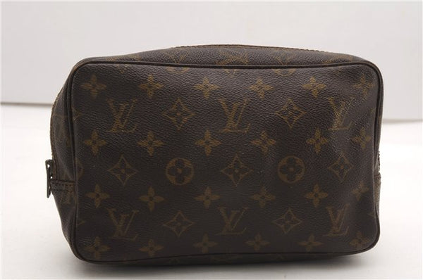 Auth Louis Vuitton Monogram Trousse Toilette 23 Clutch Hand Bag Old Model K4614