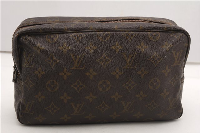 Auth Louis Vuitton Monogram Trousse Toilette 28 Clutch Hand Bag Old Model K4619