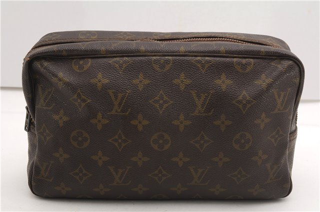 Auth Louis Vuitton Monogram Trousse Toilette 28 Clutch Hand Bag Old Model K4619