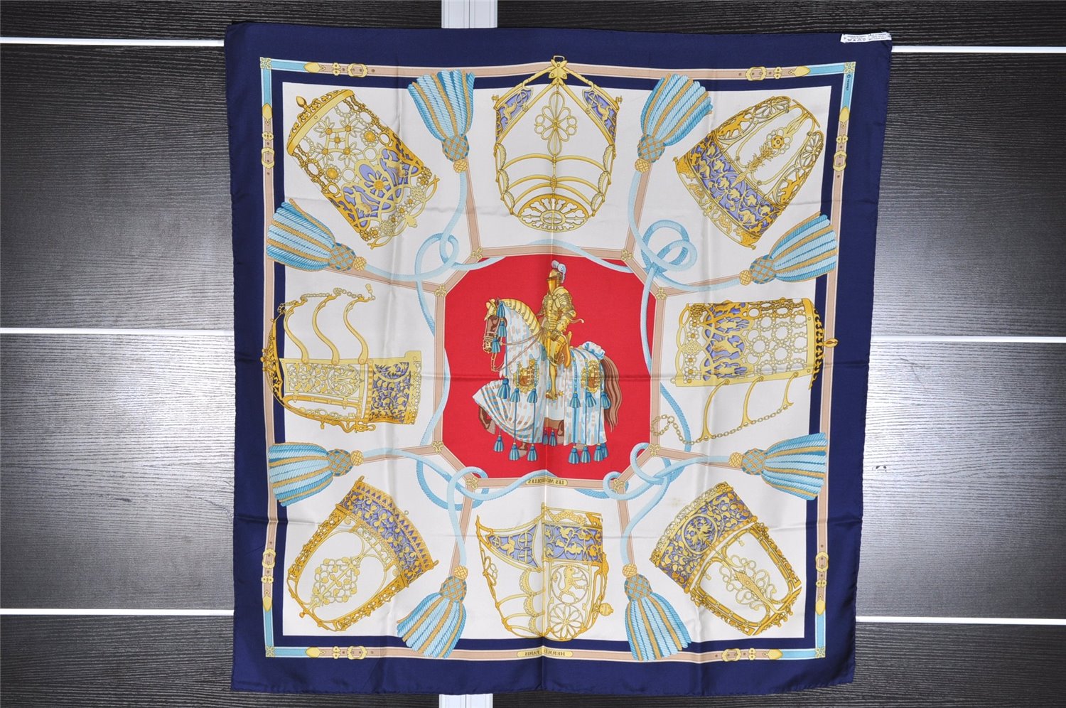 Authentic HERMES Carre 90 Scarf 