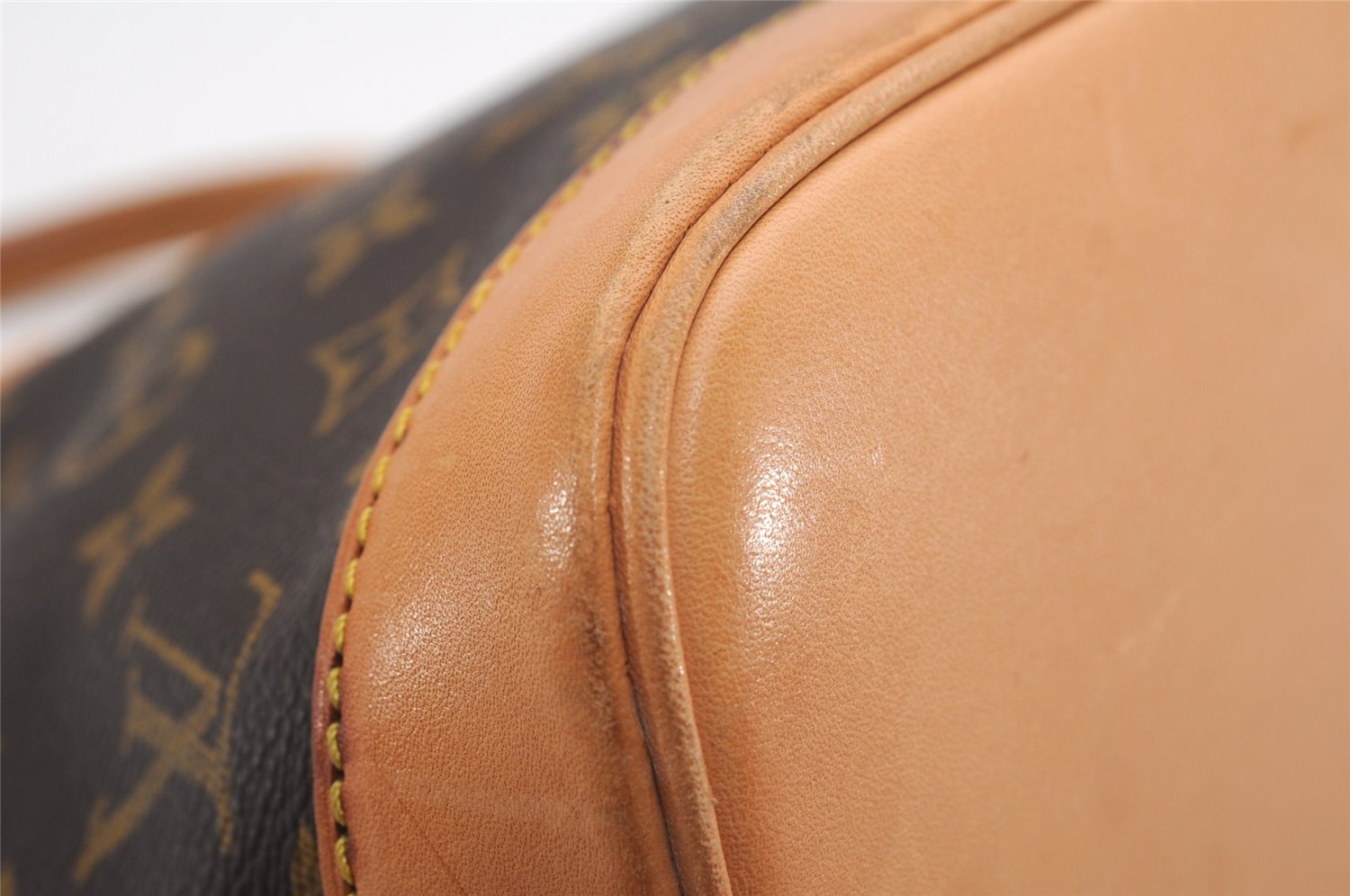 Authentic Louis Vuitton Monogram Alma Hand Bag Purse M51130 LV K4639