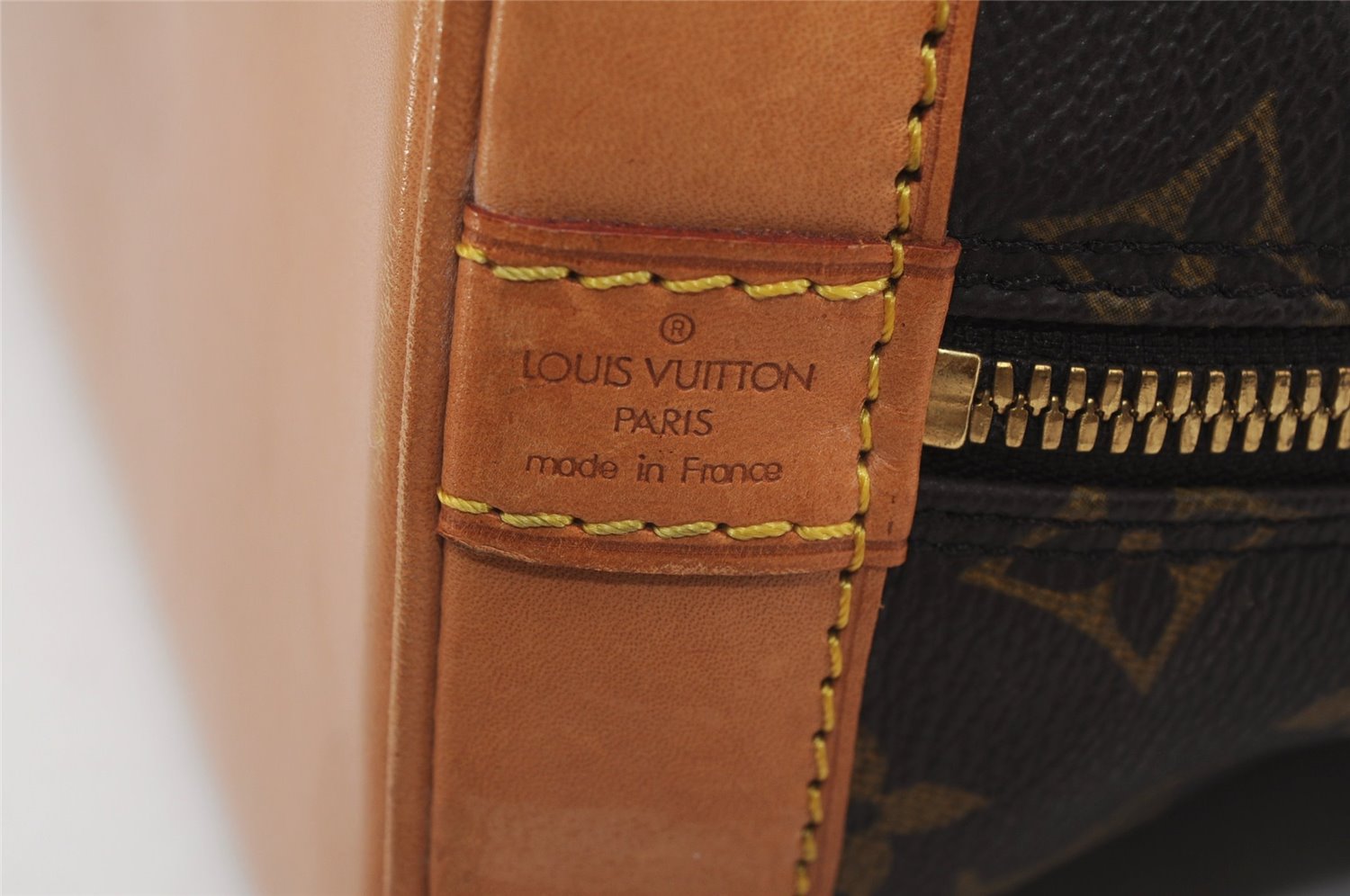 Authentic Louis Vuitton Monogram Alma Hand Bag Purse M51130 LV K4639