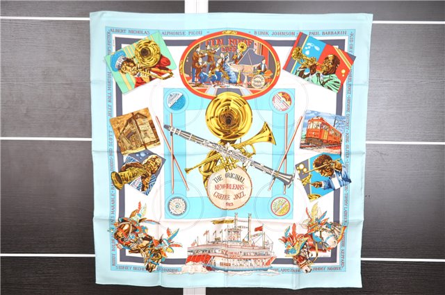 Authentic HERMES Carre 90 Scarf 