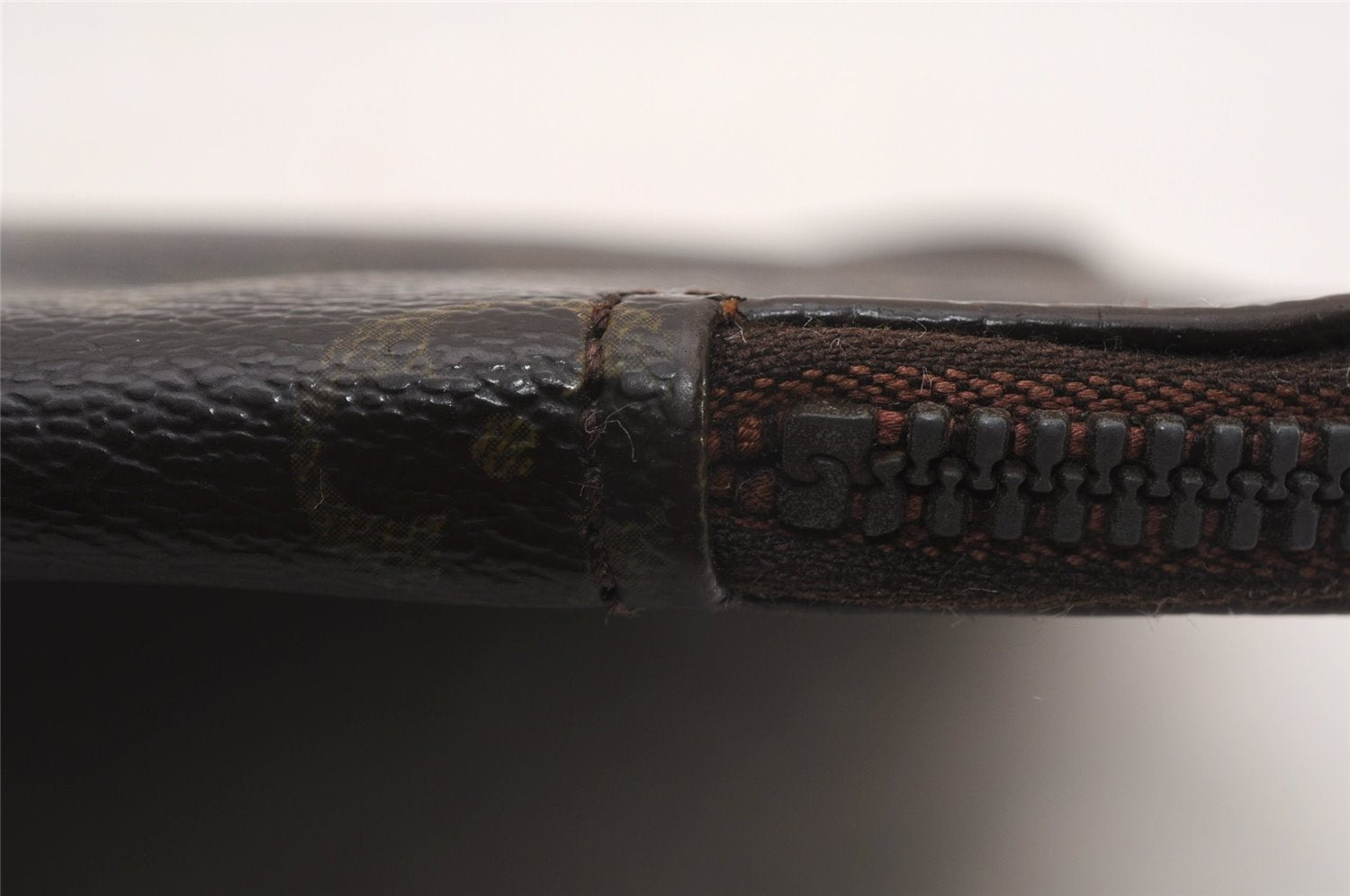 Authentic Louis Vuitton Monogram Poche Documents Document Case M53400 LV K4648