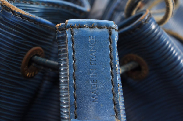 Authentic Louis Vuitton Epi Petit Noe Shoulder Drawstring Bag M44105 Blue K4659