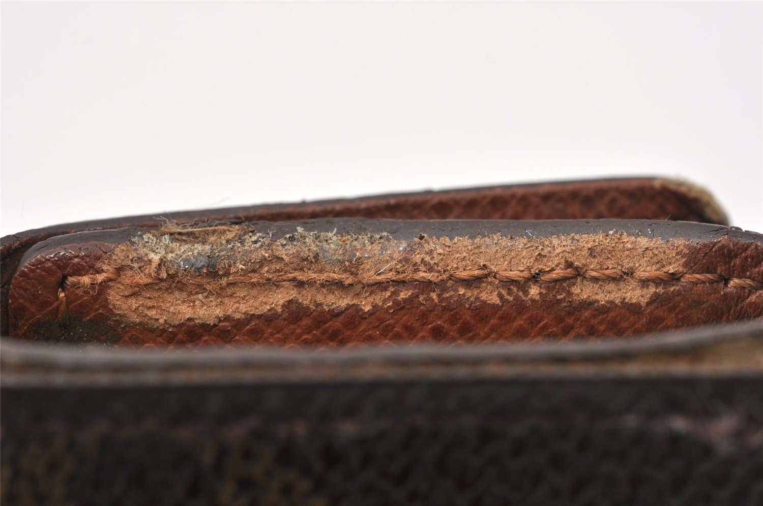 Authentic Louis Vuitton Monogram Multicles 4 Four Hooks Key Case M62631 LV K4660