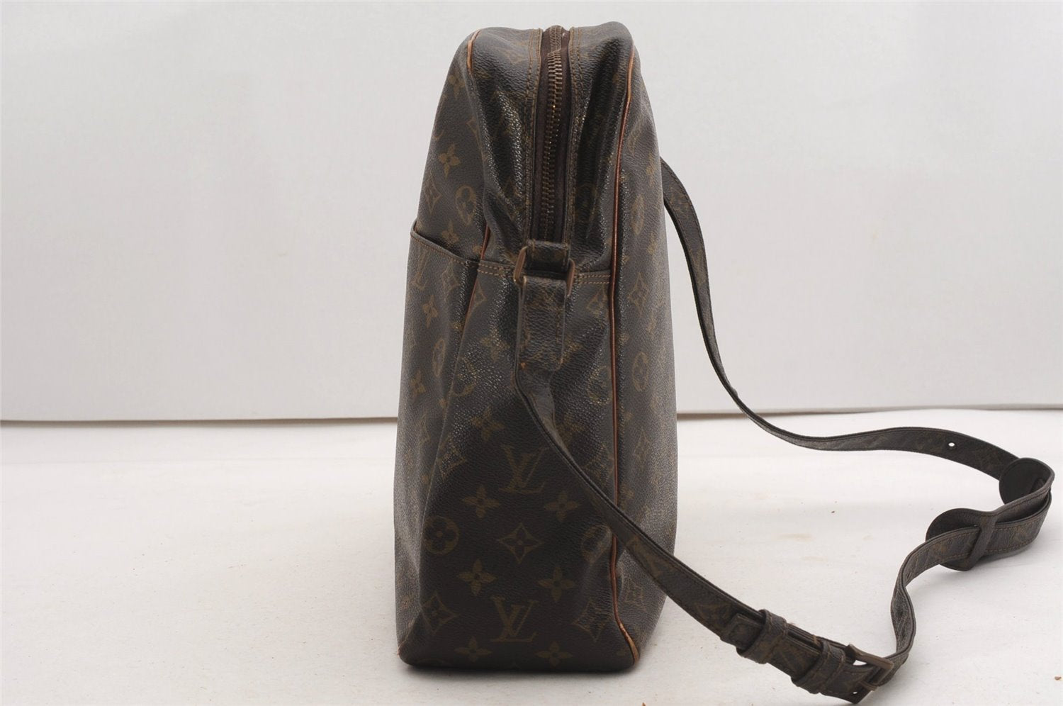 Authentic Louis Vuitton Monogram Marceau Shoulder Cross Body Bag Old Model K4668