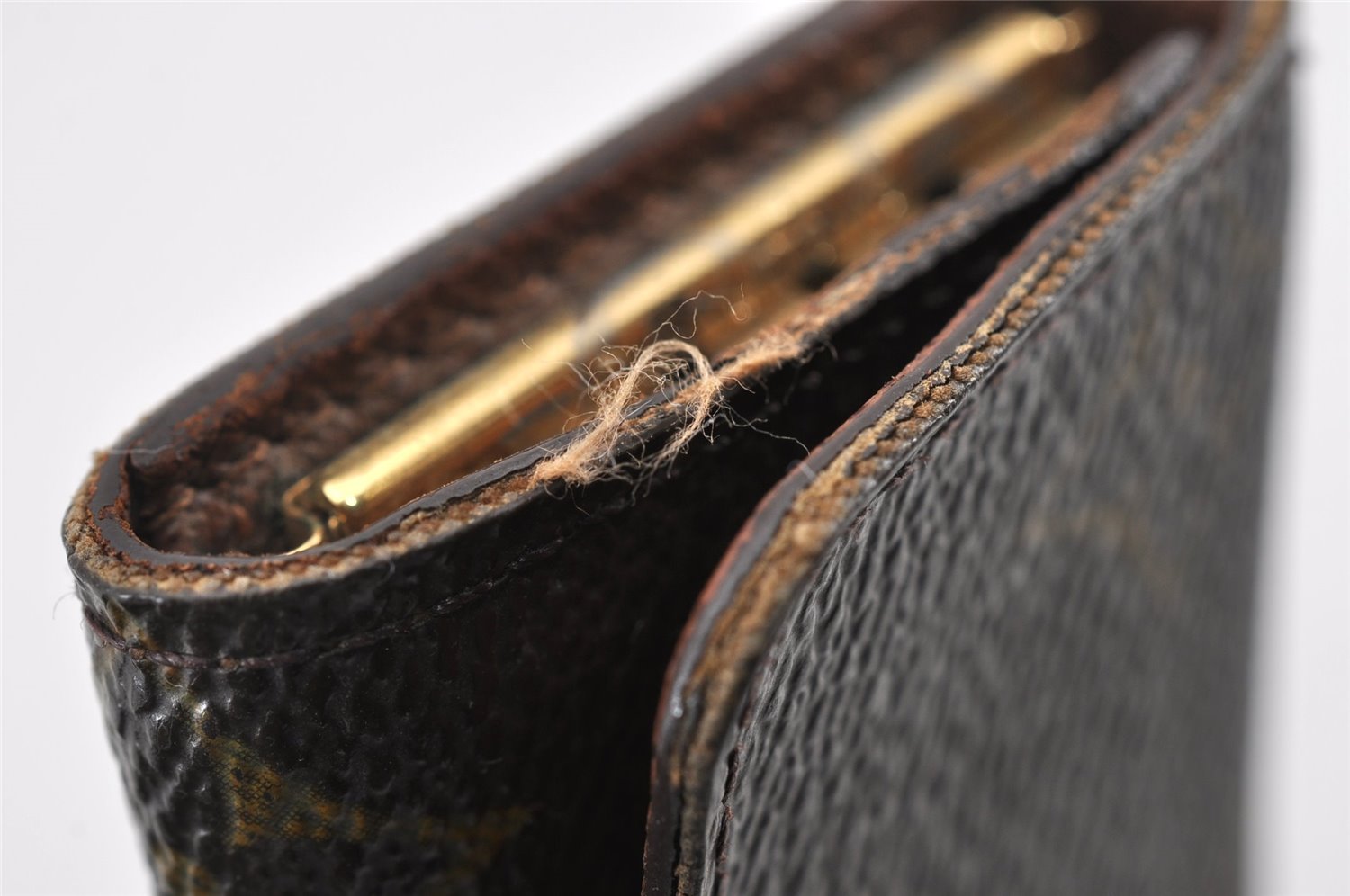 Authentic Louis Vuitton Monogram Multicles 4 Four Hooks Key Case M62631 LV K4672