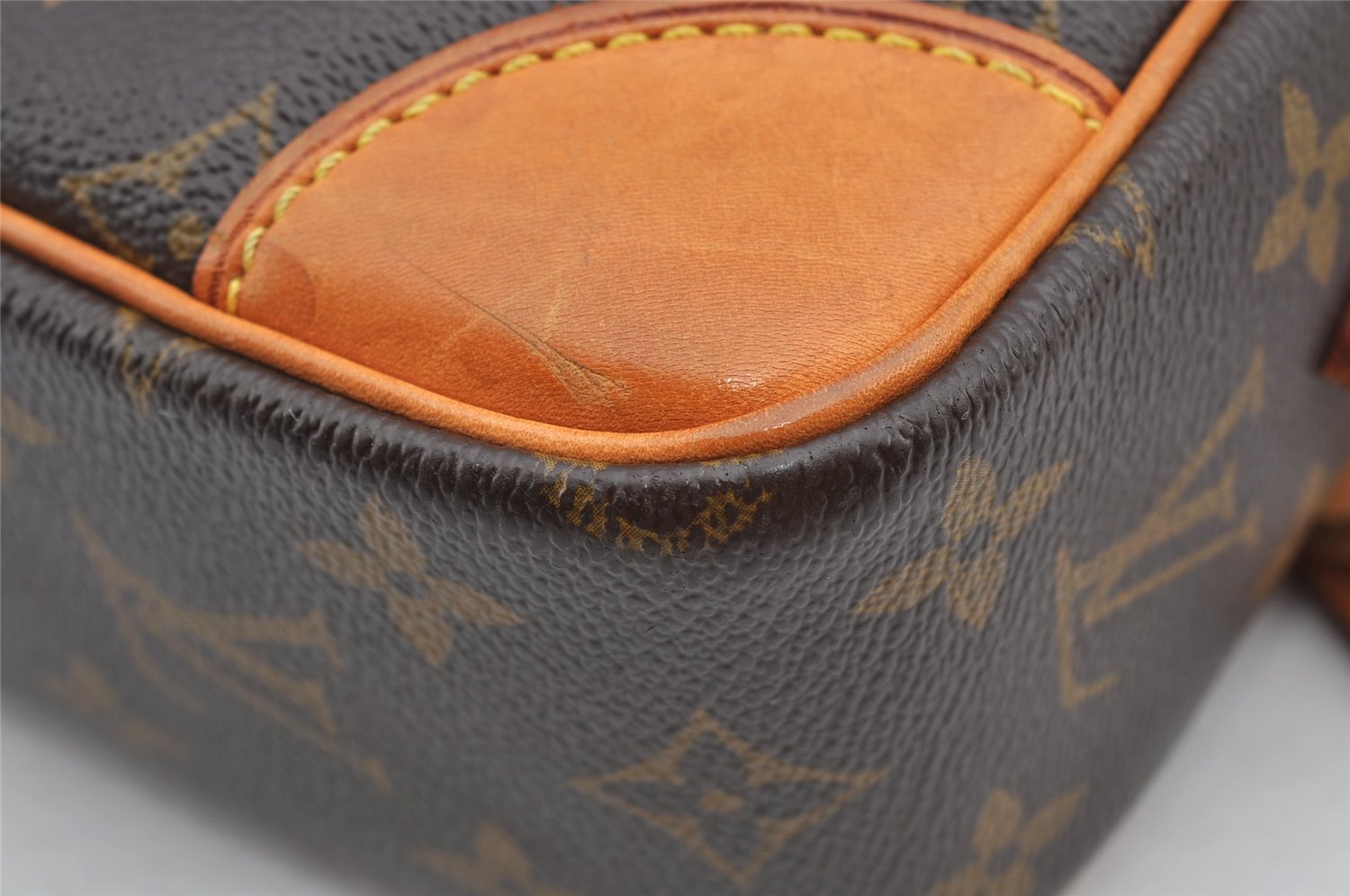 Authentic Louis Vuitton Monogram Trocadero 27 Shoulder Cross Bag M51274 LV K4679