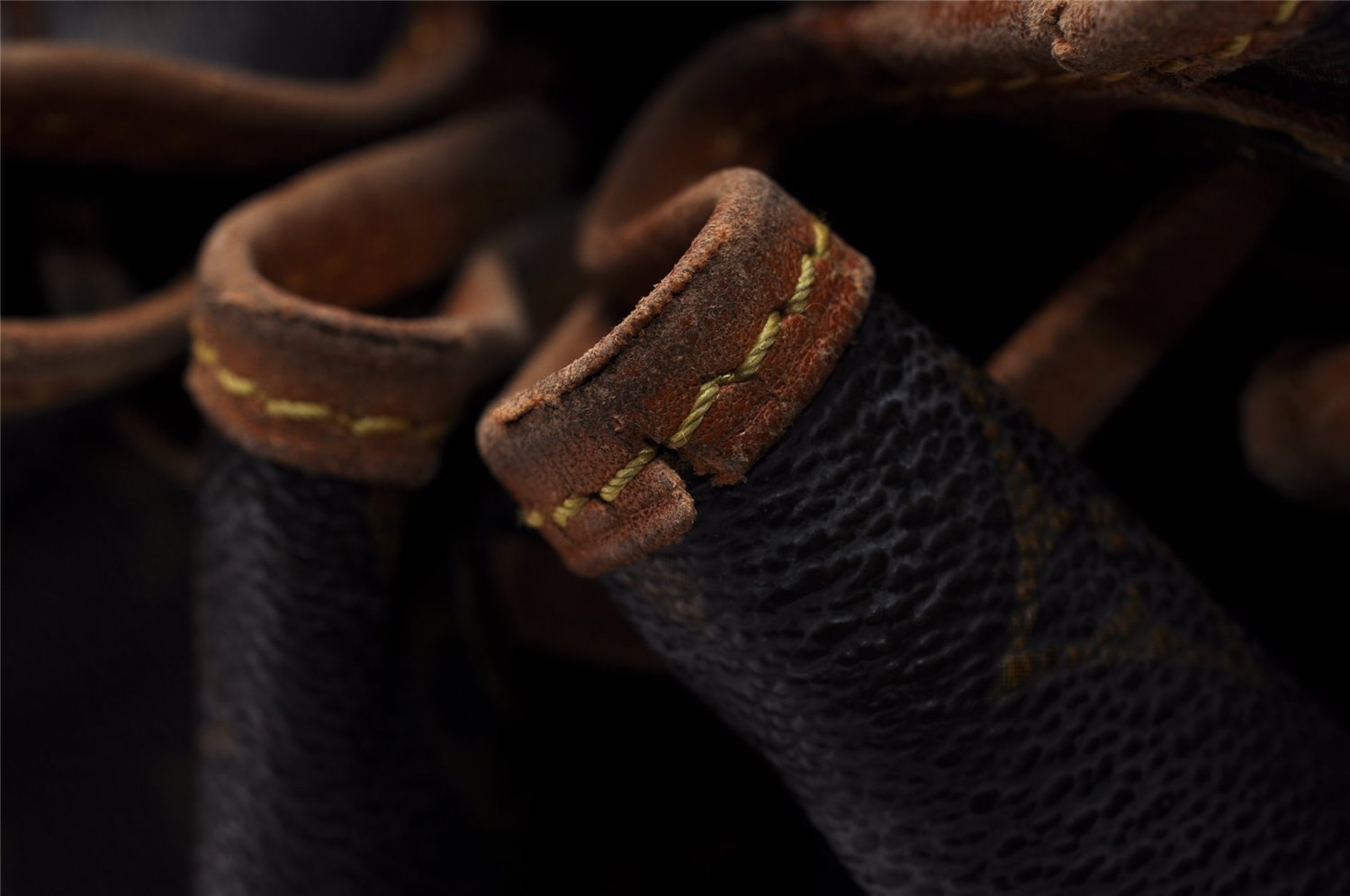 Authentic Louis Vuitton Monogram Noe Shoulder Drawstring Bag M42224 LV K4681