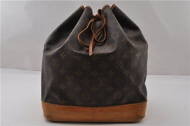 Authentic Louis Vuitton Monogram Noe Shoulder Drawstring Bag M42224 LV K4681