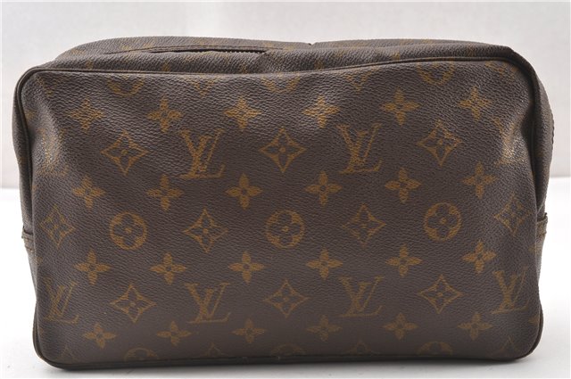 Auth Louis Vuitton Monogram Trousse Toilette 28 Clutch Hand Bag Old Model K4684