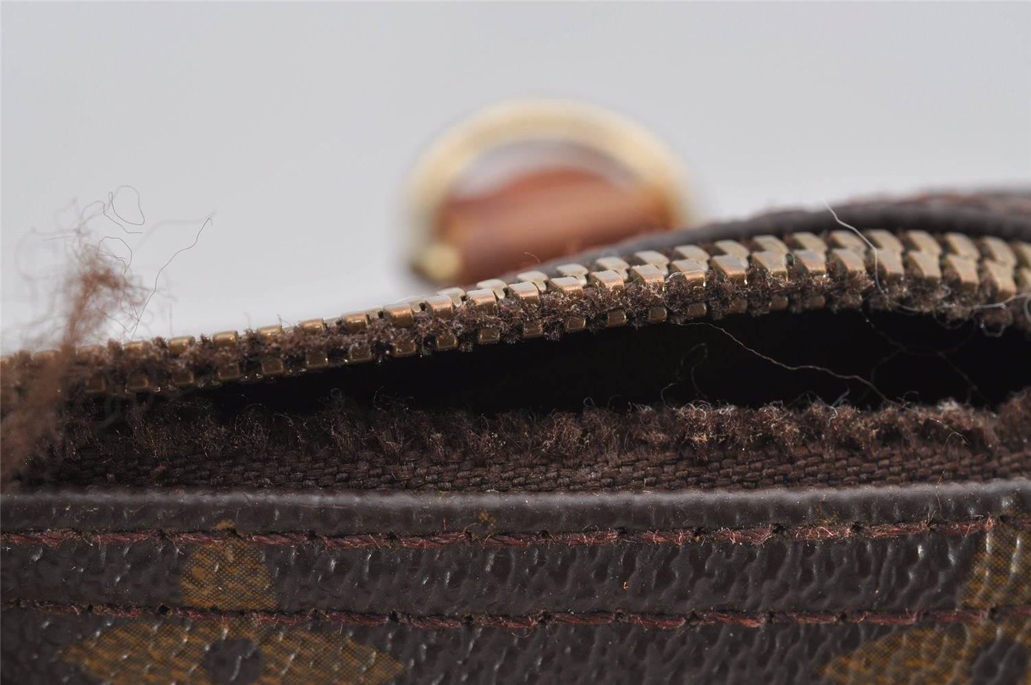 Authentic Louis Vuitton Monogram Deauville Hand Bag M47270 LV Junk K4697