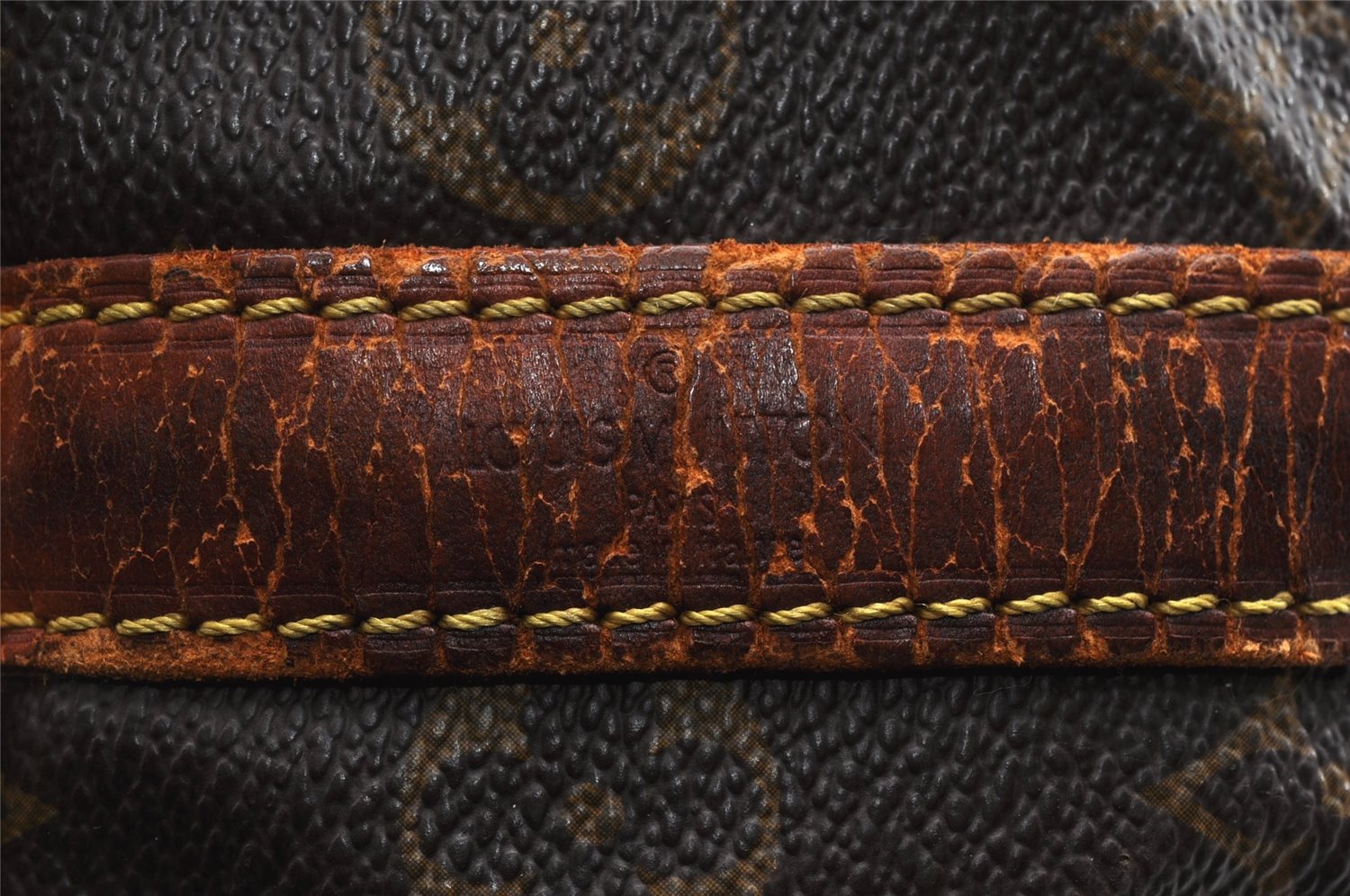 Authentic Louis Vuitton Monogram Petit Noe M42226 Shoulder Drawstring Bag K4725