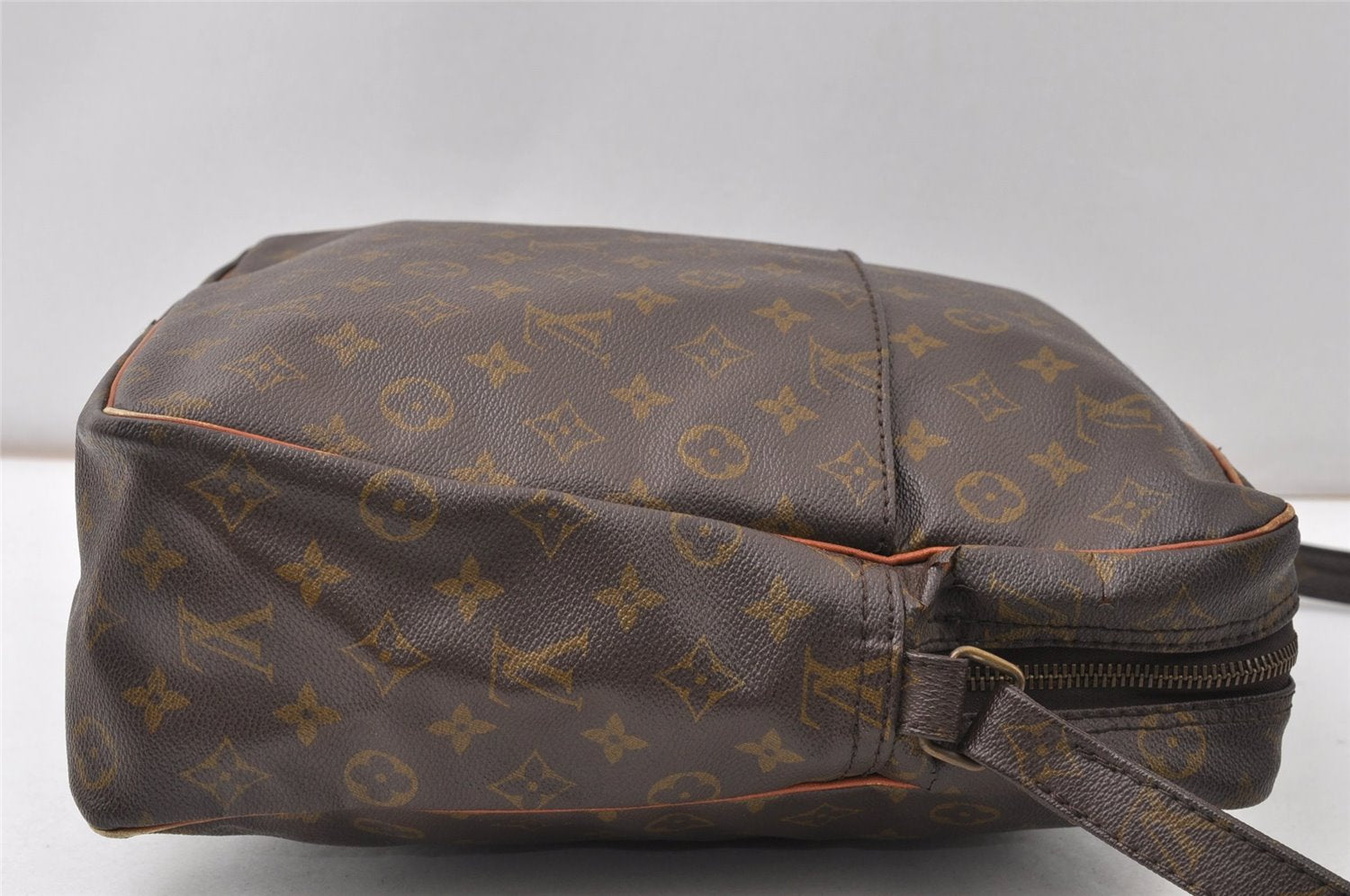 Authentic Louis Vuitton Monogram Marceau Shoulder Cross Body Bag Old Model K4726