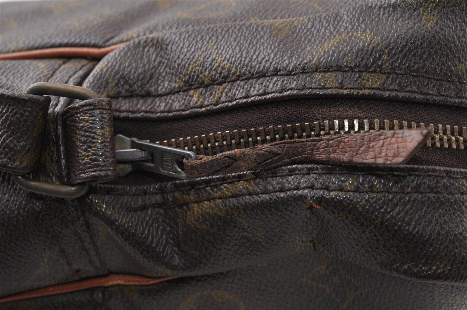 Authentic Louis Vuitton Monogram Marceau Shoulder Cross Body Bag Old Model K4726