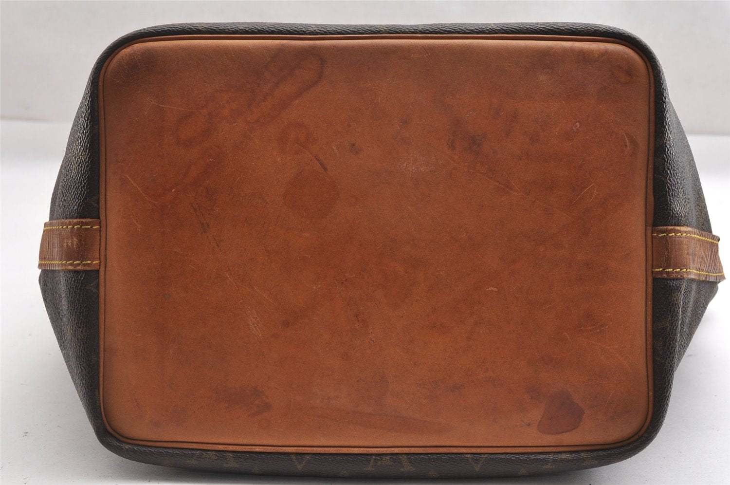 Authentic Louis Vuitton Monogram Petit Noe M42226 Shoulder Drawstring Bag K4731