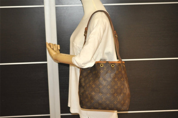 Authentic Louis Vuitton Monogram Petit Noe M42226 Shoulder Drawstring Bag K4731