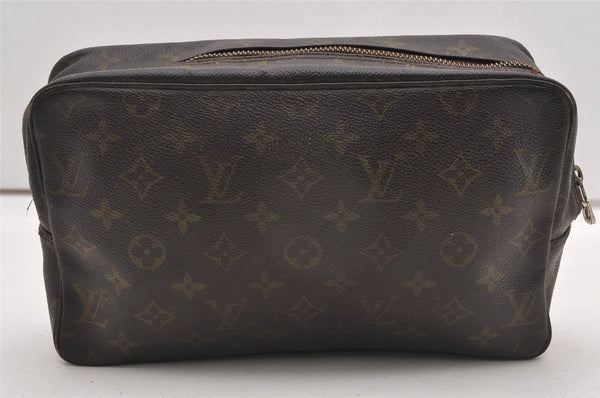 Auth Louis Vuitton Monogram Trousse Toilette 28 Clutch Hand Bag M47522 LV K4744