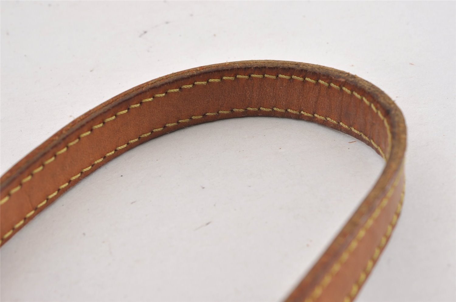 Authentic Louis Vuitton Leather Shoulder Strap For Bucket PM 27.6