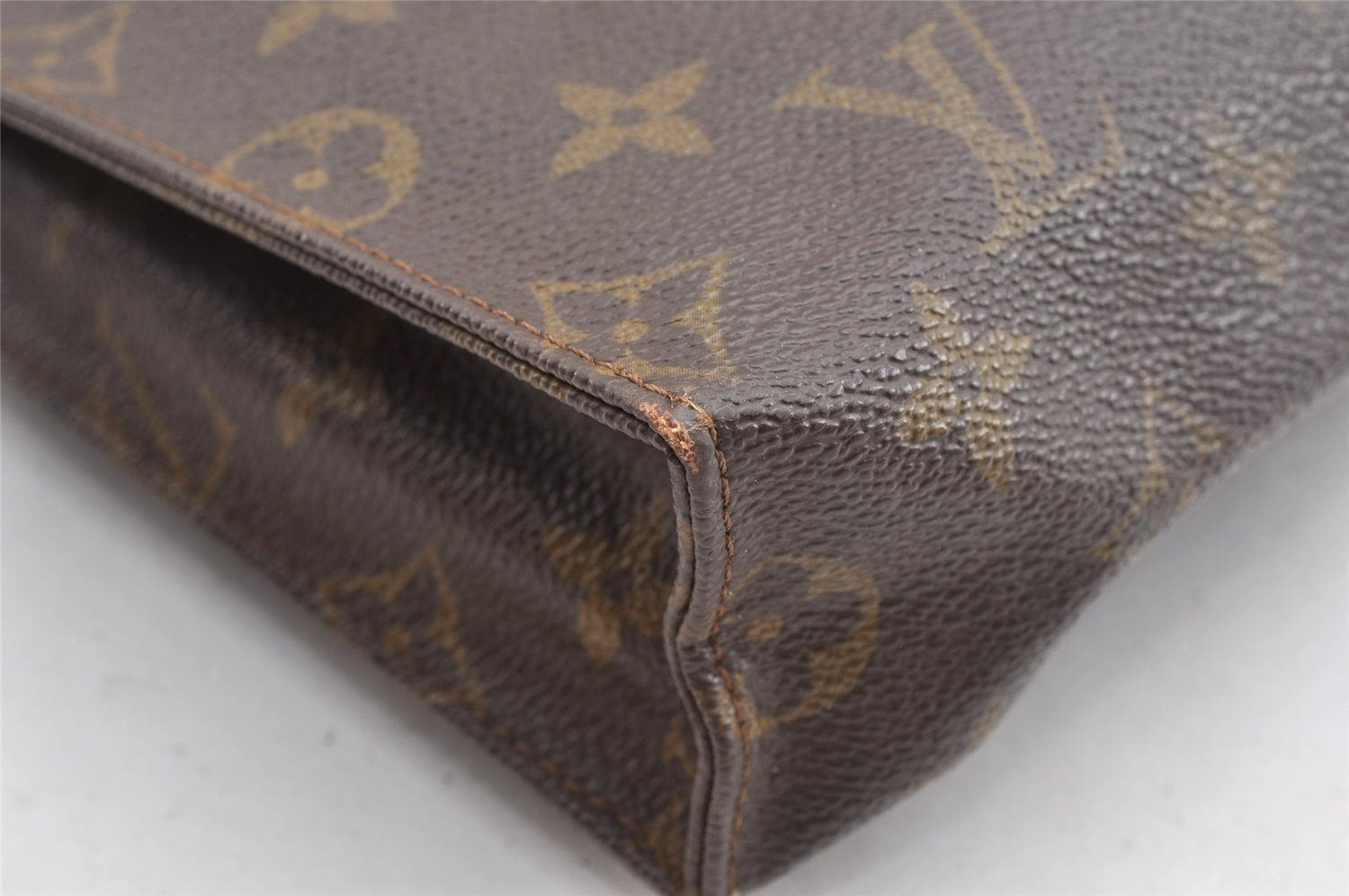 Auth Louis Vuitton Monogram Poche Toilette 26 Cosmetics Pouch Old Model LV K4755