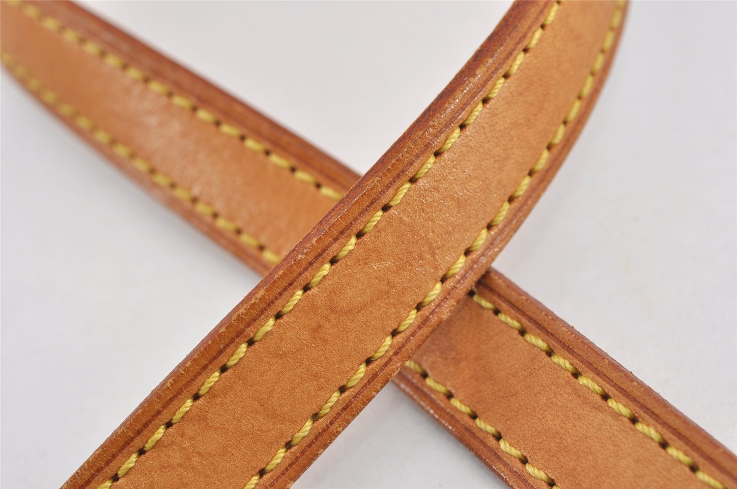 Authentic Louis Vuitton Leather Shoulder Strap For Bucket PM 27.6