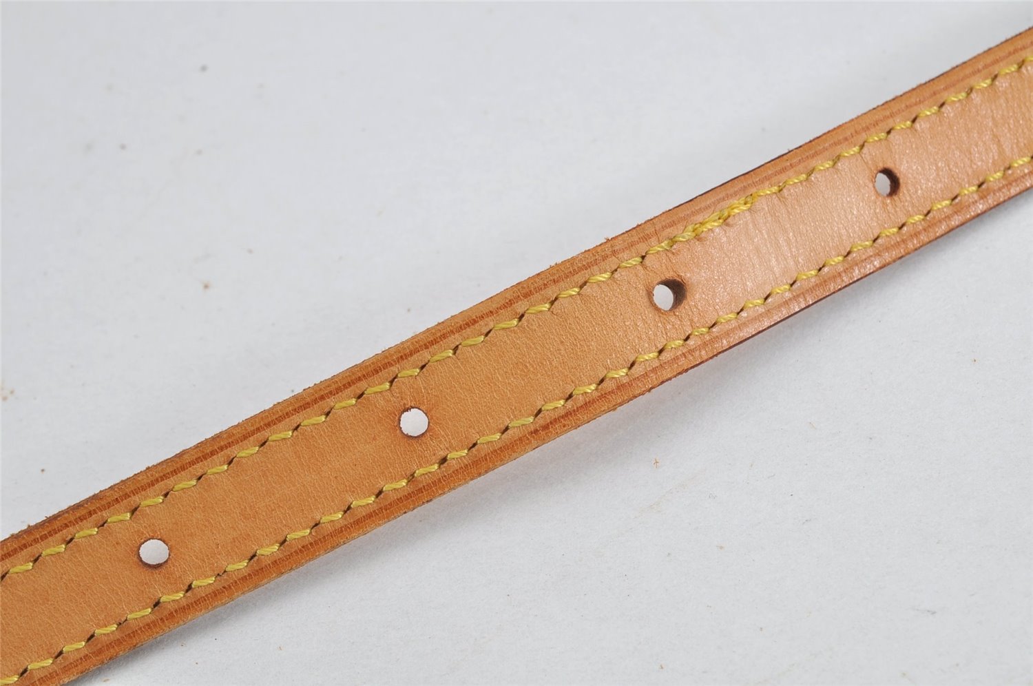 Authentic Louis Vuitton Leather Shoulder Strap For Bucket PM 27.6