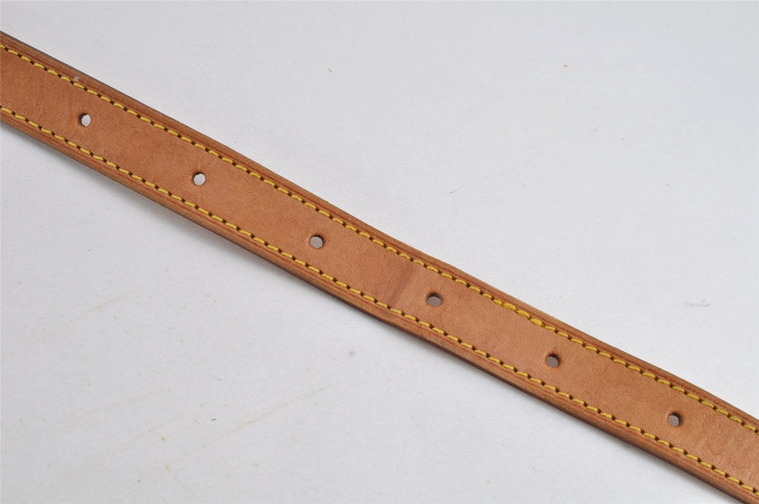 Authentic Louis Vuitton Leather Shoulder Strap For Bucket GM 31.9