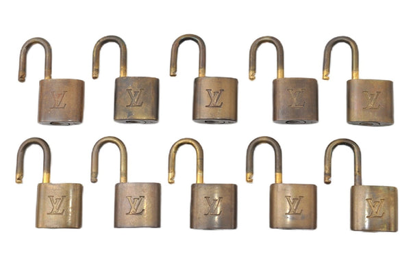 Authentic Louis Vuitton Padlock Gold 10Set LV K4770