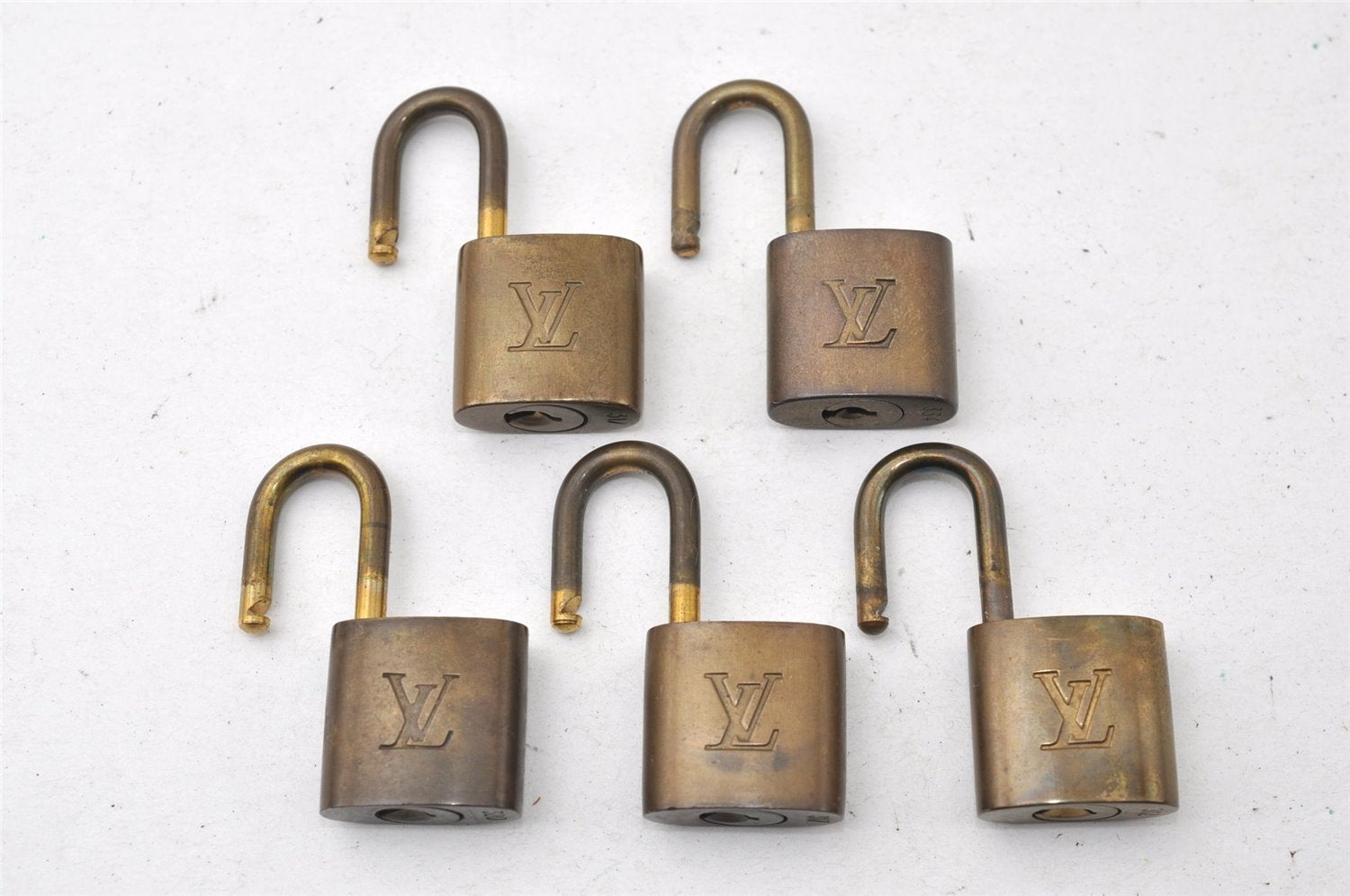 Authentic Louis Vuitton Padlock Gold 10Set LV K4770