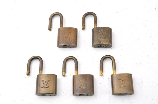 Authentic Louis Vuitton Padlock Gold 10Set LV K4770