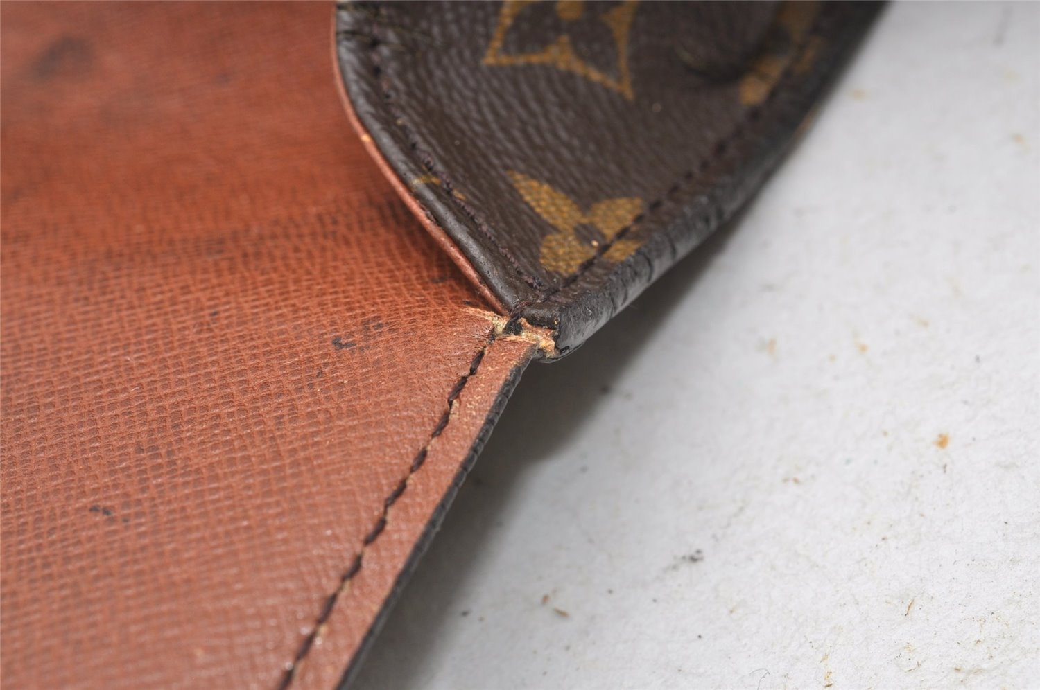 Authentic Louis Vuitton Monogram Saint Cloud GM M51242 Shoulder Cross Bag K4780