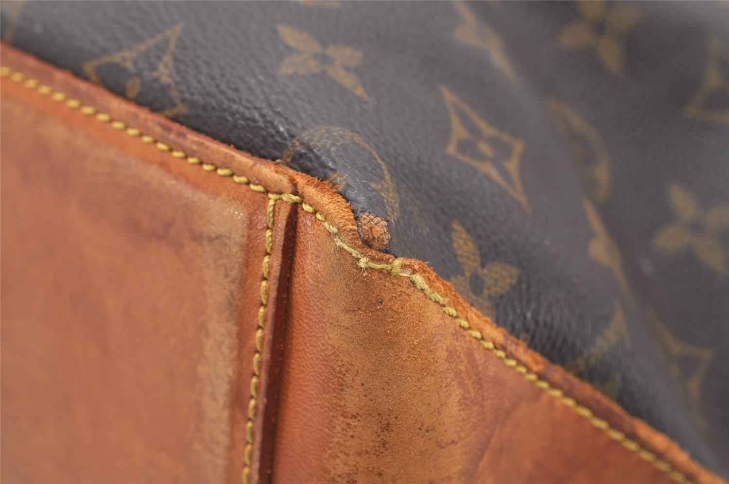 Authentic Louis Vuitton Monogram Cabas Mezzo Shoulder Tote Bag M51151 LV K4781