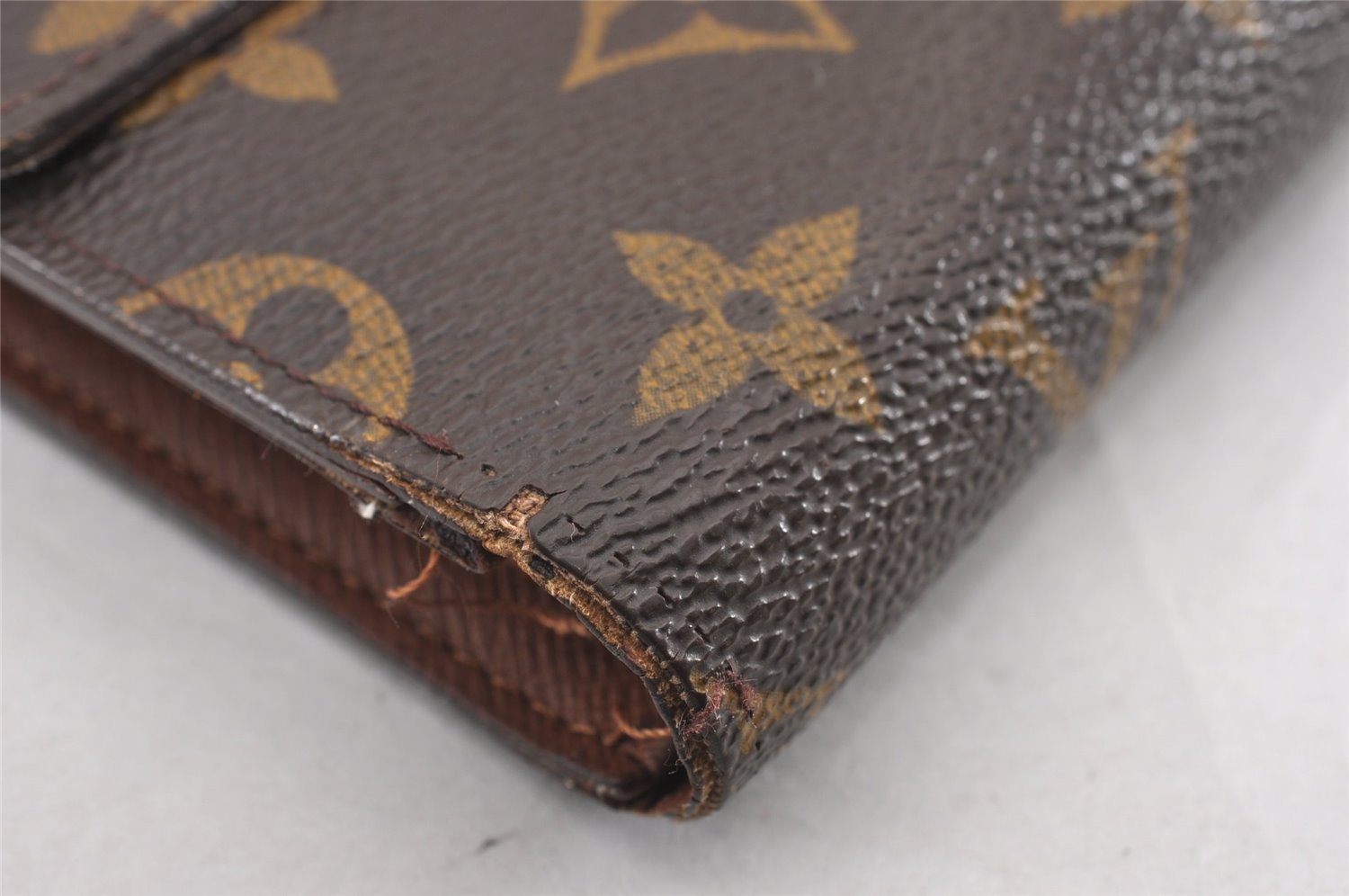 Authentic Louis Vuitton Monogram Porte Tresor Etui Papier Wallet M61202 LV K4782