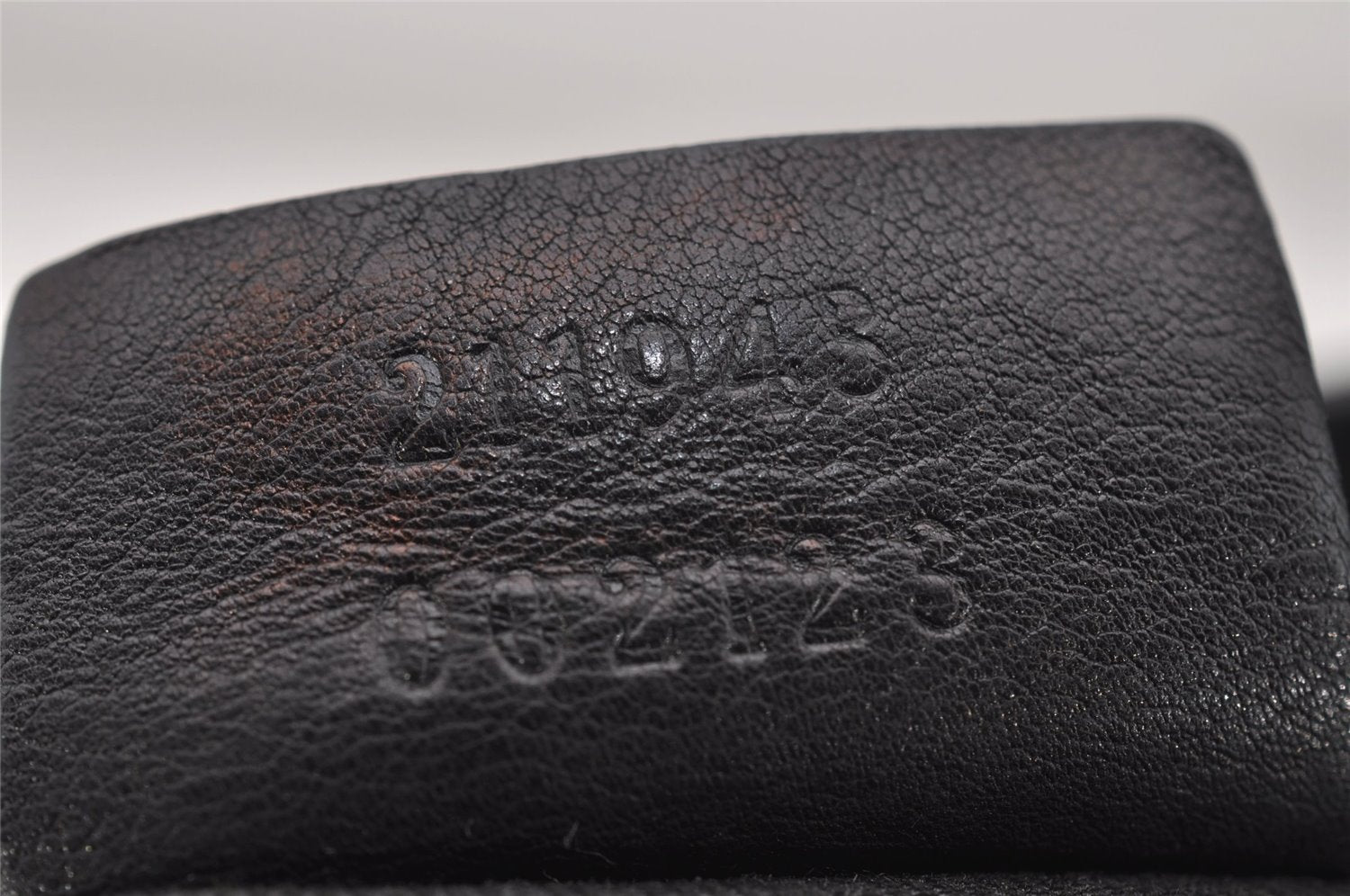 Authentic GUCCI Sukey Vintage Shoulder Tote Bag Leather 211943 Black K4787