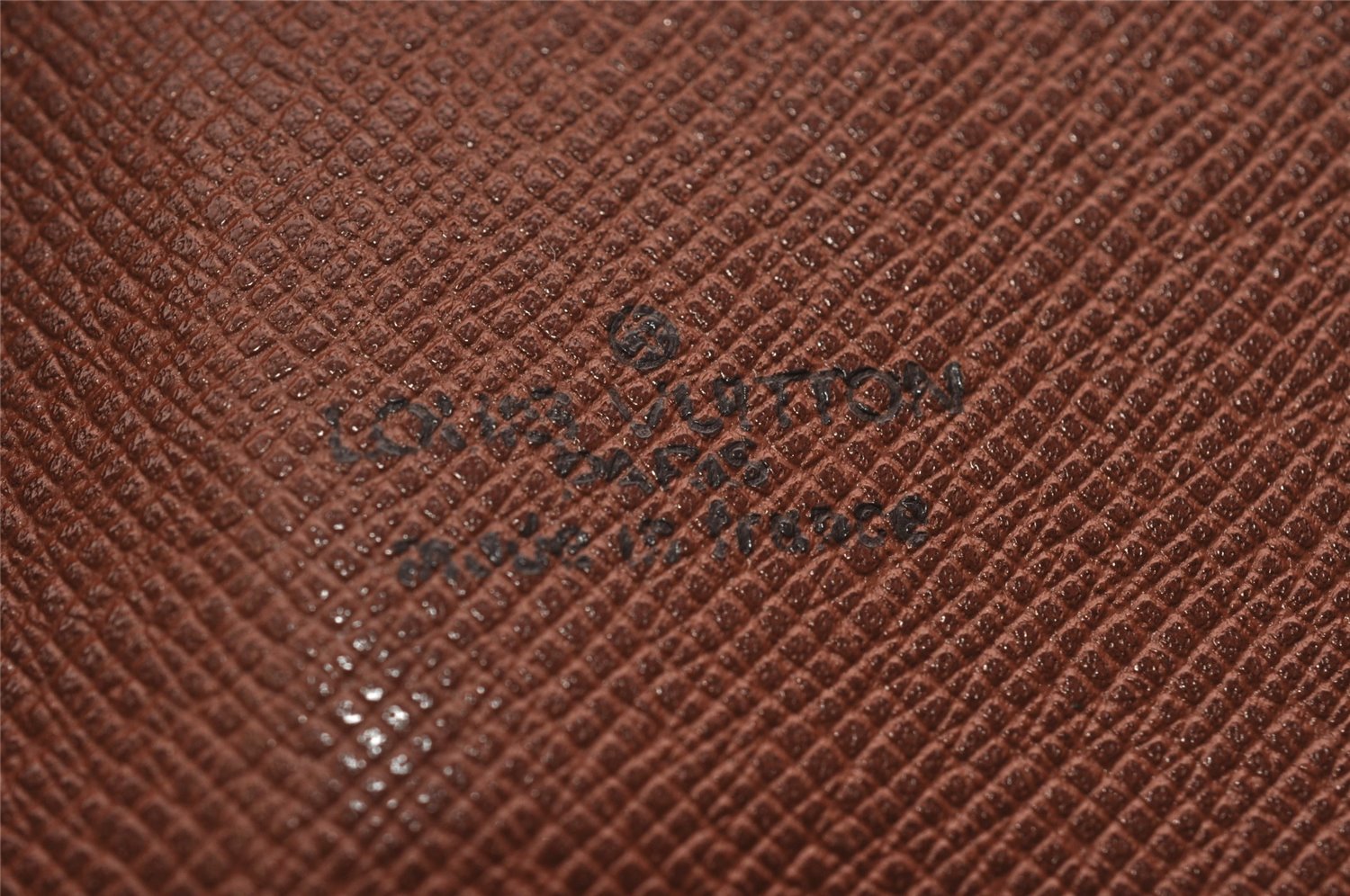 Authentic Louis Vuitton Monogram Saint Cloud GM M51242 Shoulder Cross Bag K4797