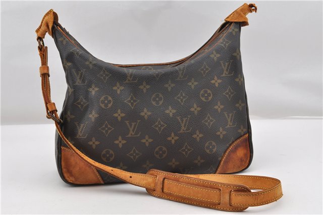 Authentic Louis Vuitton Monogram Boulogne 30 Shoulder Bag M52165 LV Junk K4799