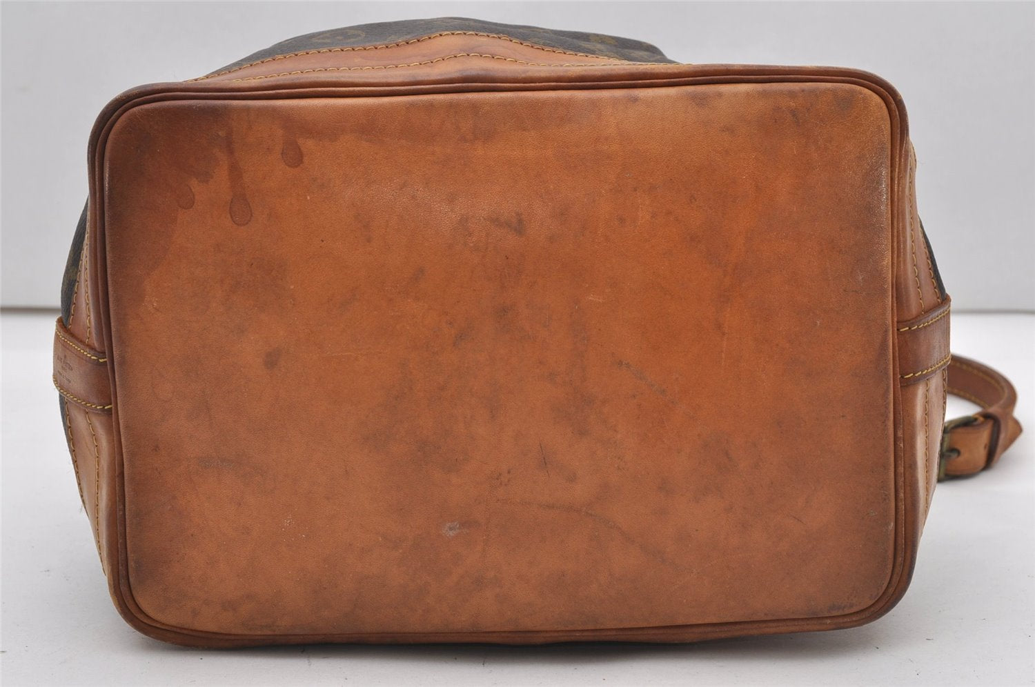 Authentic Louis Vuitton Monogram Noe Shoulder Drawstring Bag M42224 LV K4813