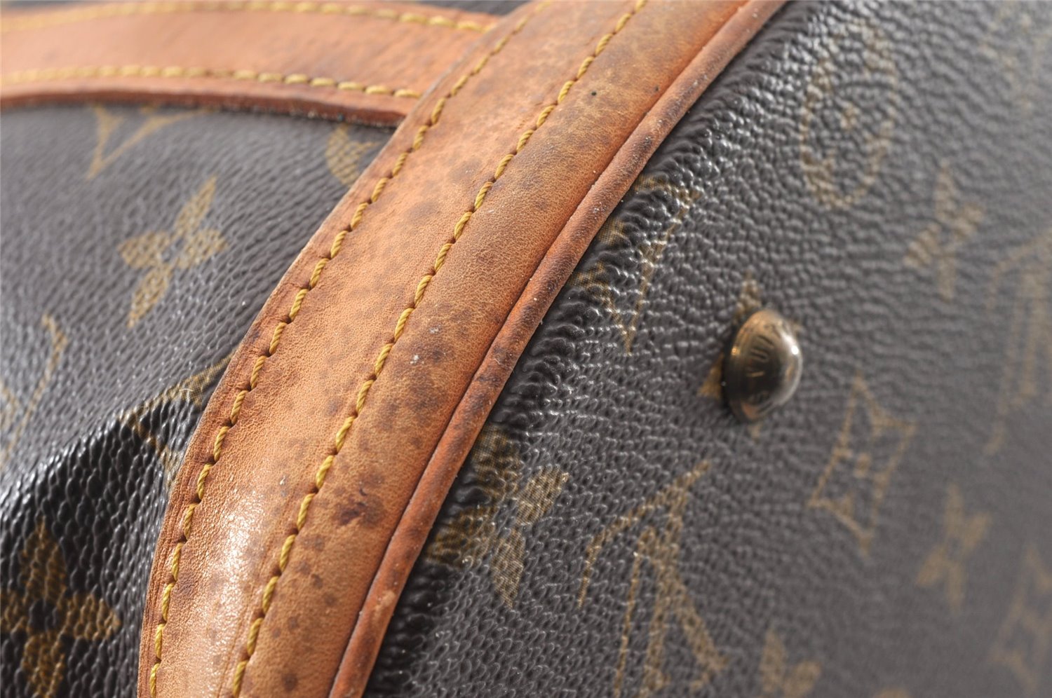 Authentic Louis Vuitton Monogram Bucket GM Shoulder Bag Old Model LV Junk K4814