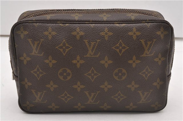 Auth Louis Vuitton Monogram Trousse Toilette 23 Clutch Hand Bag M47524 LV K4815