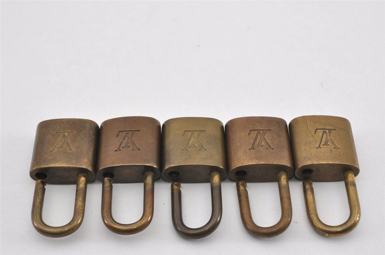 Authentic Louis Vuitton Padlock Gold 10Set LV K4825